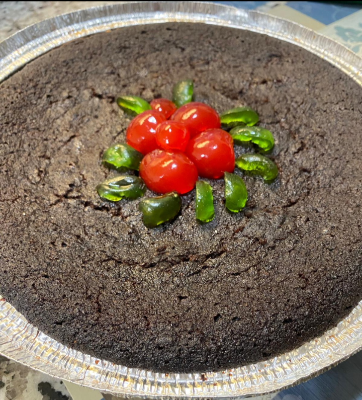 Jamaican Black Fruit cake/ Rum cake 8 inches pan/1lbs) ready in 48 hours